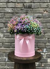 Цветочная композиция из Гипсофила и Розы в шляпной коробке #REPLACE_PRED# Поселье