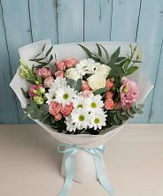 Букет цветов из:  Розы, Лизиантусы и Хризантемы в Поселье
