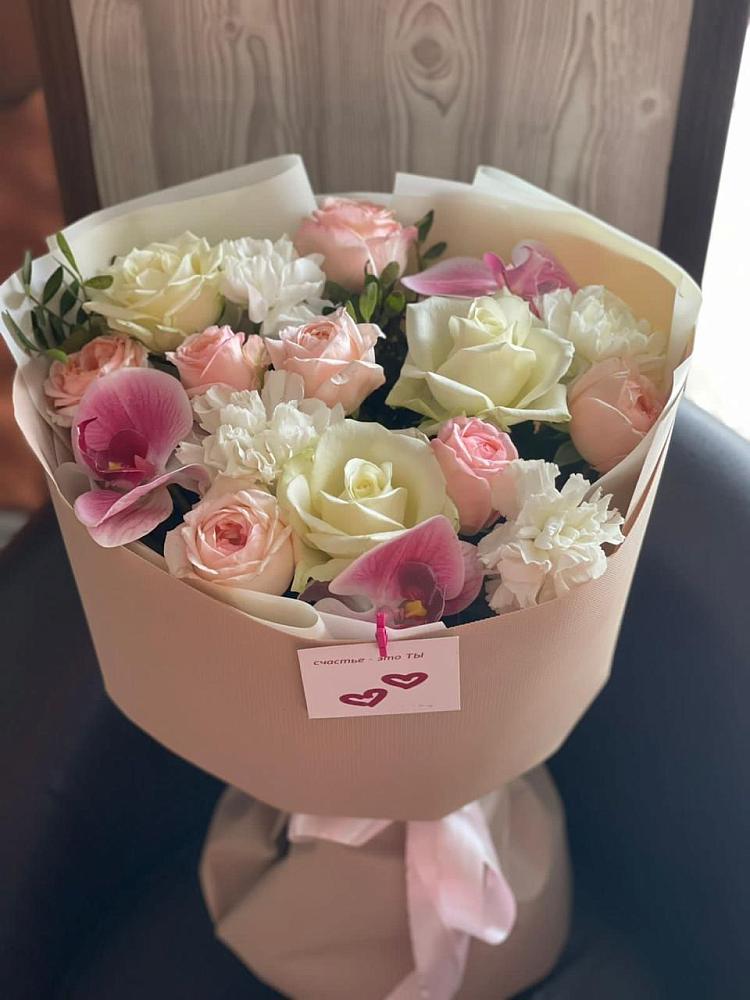 Букет цветов из: Орхидеи, Розы и Гвоздики в Поселье