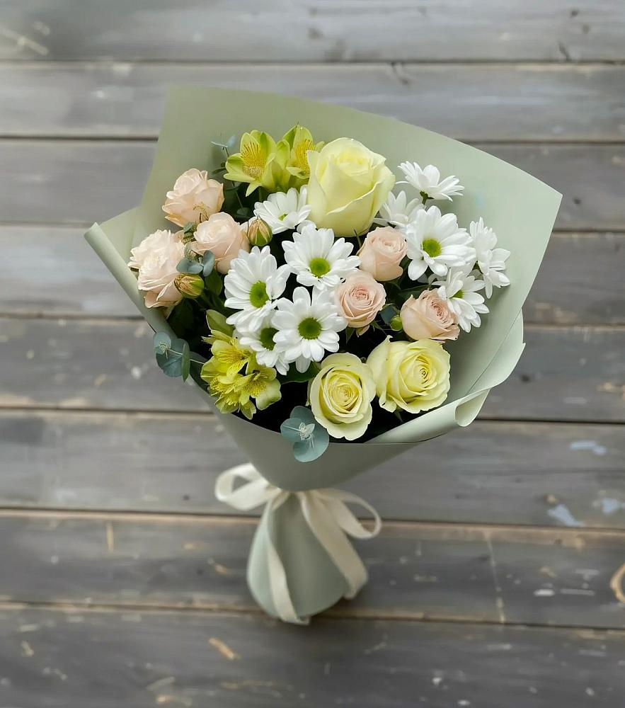 Букет цветов из: Альстромерии, Розы и Хризантемы в Поселье