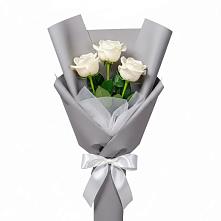 Букет 3 белые розы в Поселье
