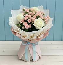 Букет цветов из:  Розы в Поселье