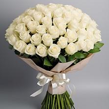 Букет 101 беля роза Белоснежка в Поселье