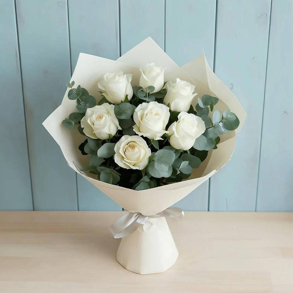 Букет Белые розы в Эвкалипте в Поселье