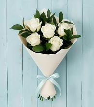 Букет цветов из:  Розы в Поселье