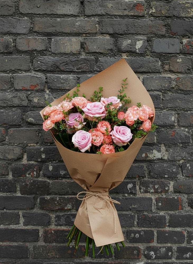 Букет цветов из: Розы в Поселье