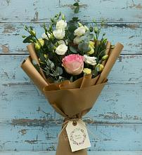 Букет цветов из:  Розы и Лизиантусы #REPLACE_PRED# Поселье